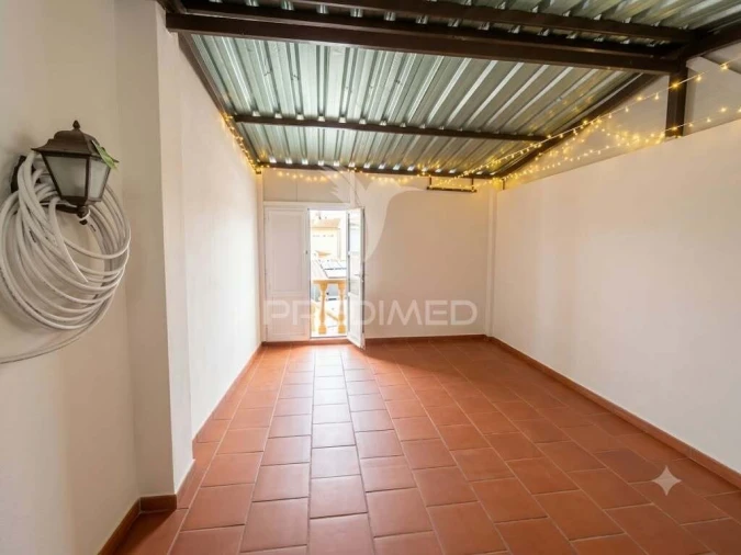 Moradia T4 para Venda em Caia, São Pedro e Alcáçova Foto 5