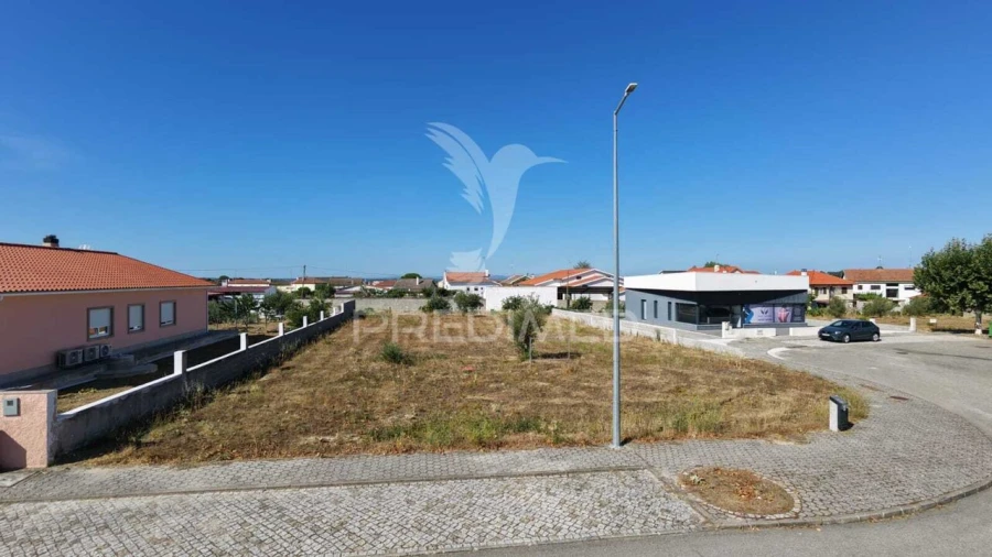 Terreno para Venda em Almeida Foto 4