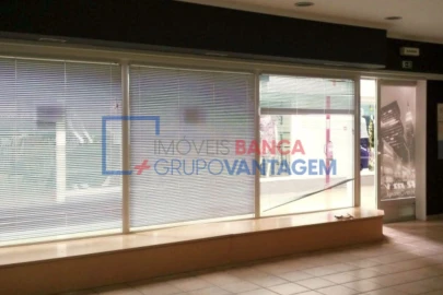 Loja para Venda em Samora Correia
