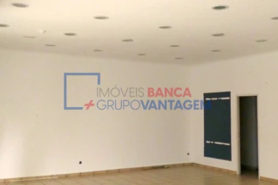 Loja para Venda em Samora Correia