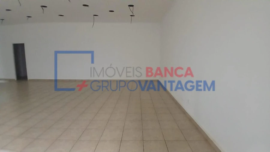 Loja para Venda em Samora Correia Foto 9