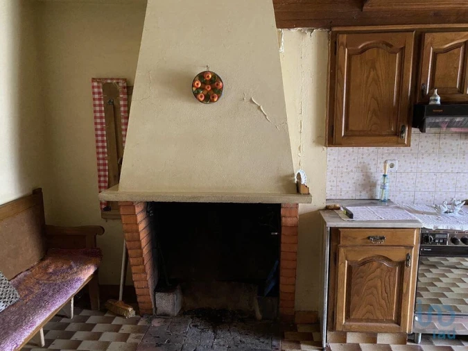 Moradia T4 para Venda em Vila de Ala Foto 8