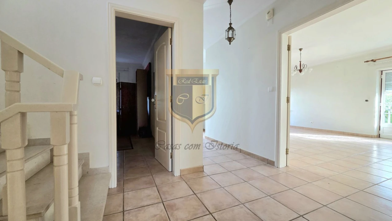 Moradia T4 para Venda em Santa Maria, São Pedro e Matacães Foto 15