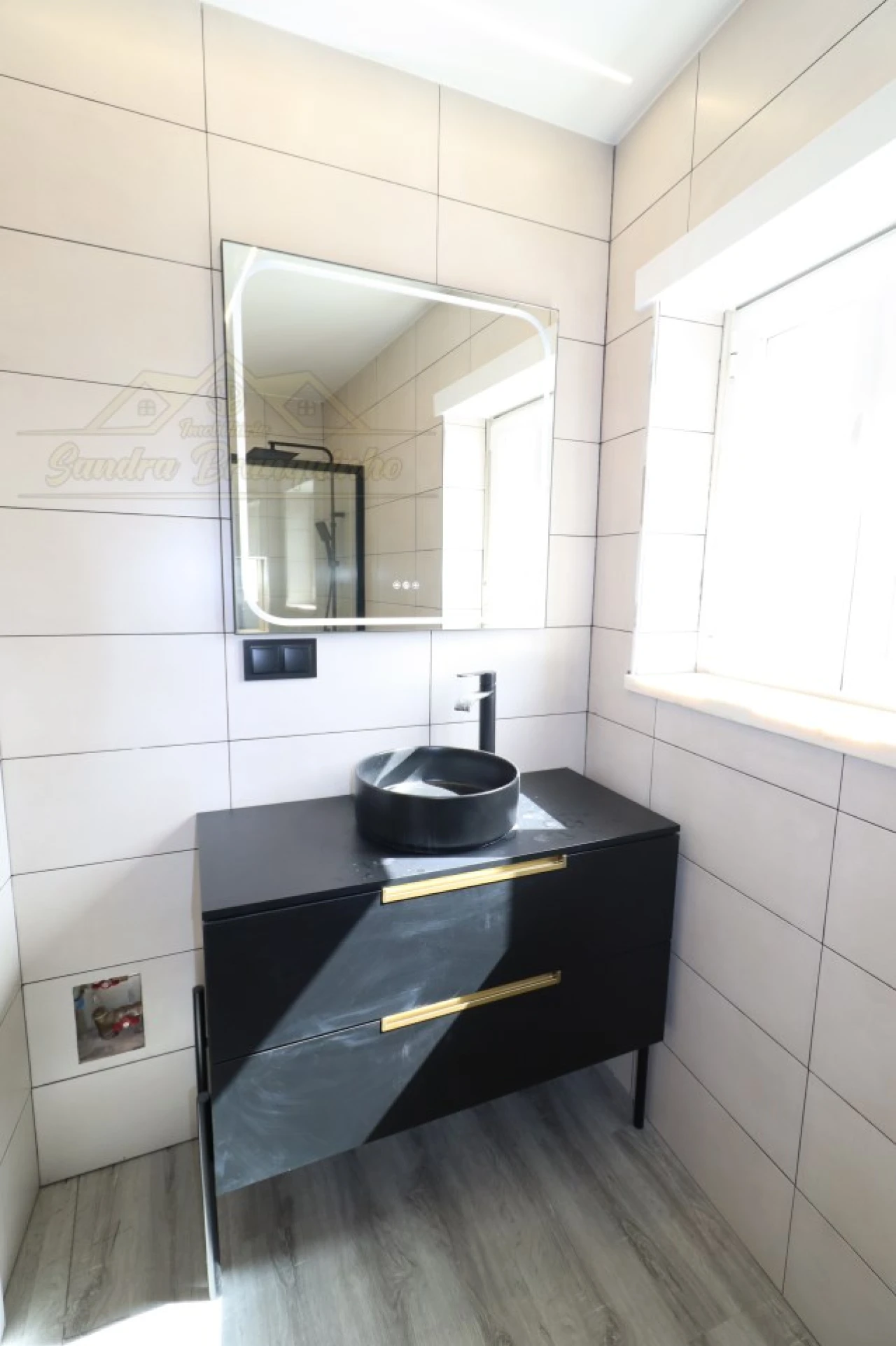 Apartamento T2 para Venda em Ramalhal Foto 16