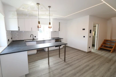 Apartamento T2 para Venda em Ramalhal
