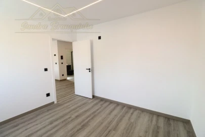 Apartamento T2 para Venda em Ramalhal
