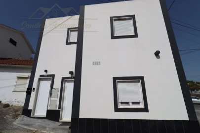 Apartamento T2 para Venda em Ramalhal