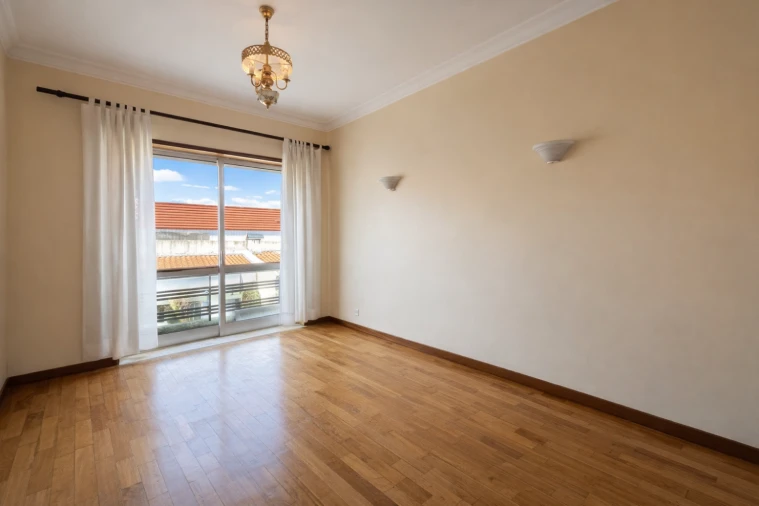 Moradia T4 para Venda em Santa Marinha e São Pedro da Afurada Foto 17