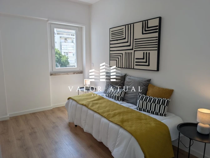 Apartamento T3 para Venda em Benfica Foto 25