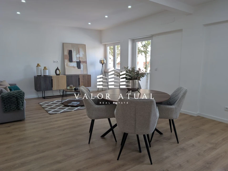 Apartamento T3 para Venda em Benfica Foto 7