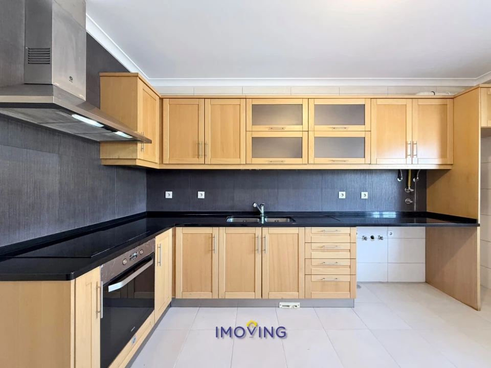 Apartamento T3 para Venda em Pinhal Novo Foto 12