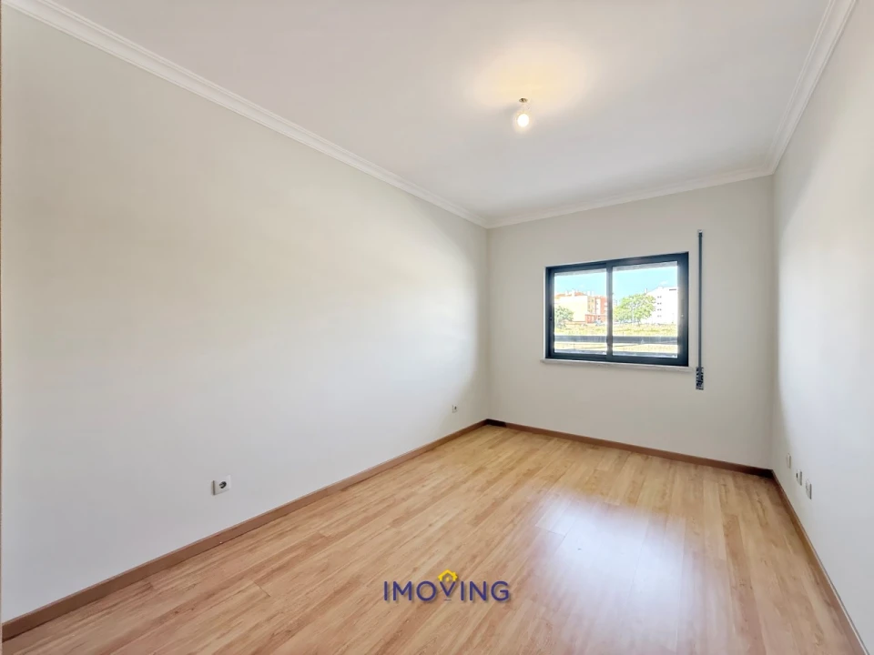 Apartamento T3 para Venda em Pinhal Novo Foto 18