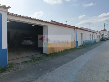 Moradia T4 para Venda em Cano