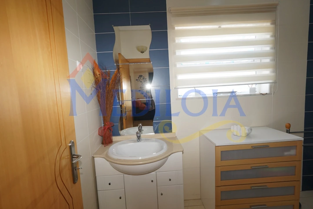 Apartamento para Venda em Vila Real de Santo Antonio Foto 10