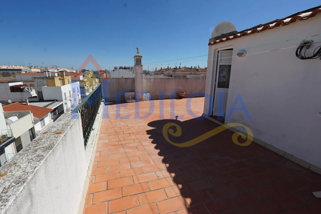 Apartamento para Venda em Vila Real de Santo Antonio Foto 13