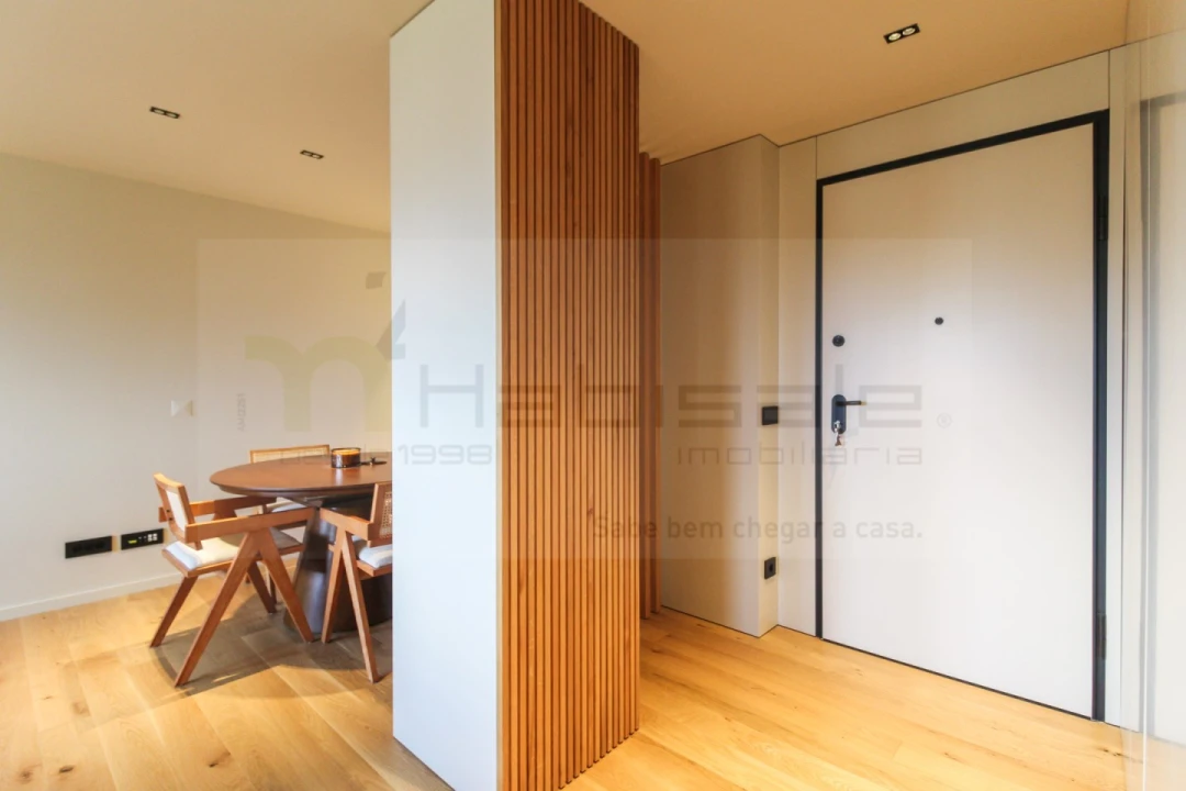 Apartamento T2 para Venda em Ramalde Foto 2