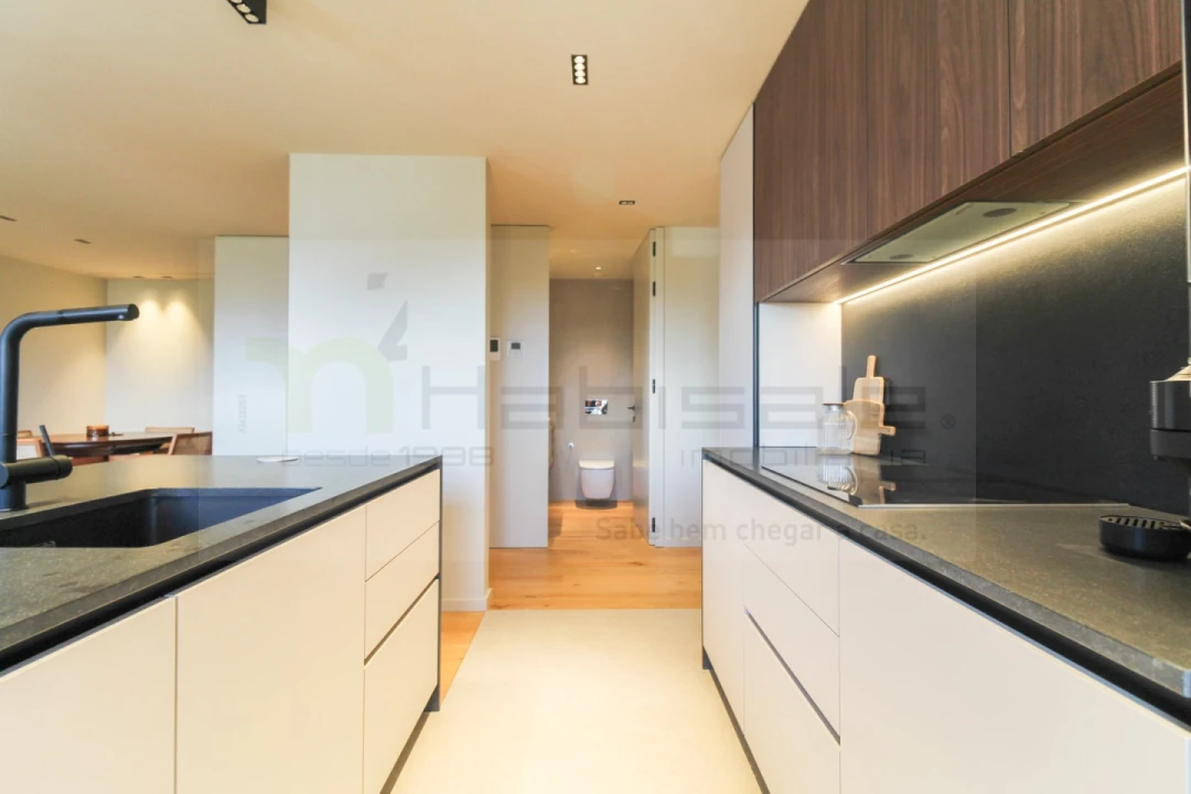 Apartamento T2 para Venda em Ramalde Foto 15