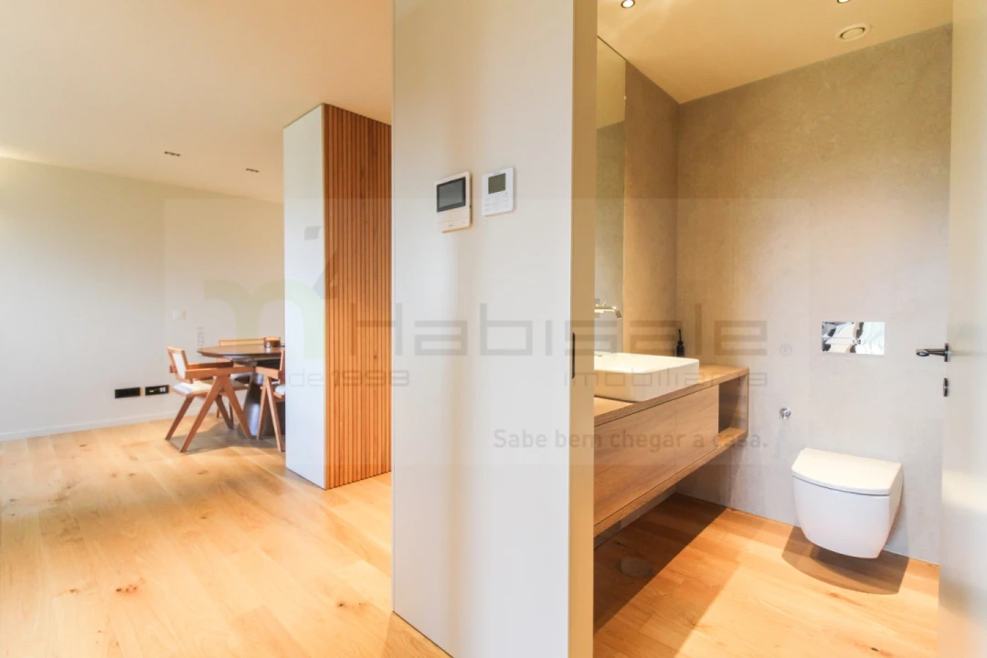 Apartamento T2 para Venda em Ramalde Foto 17