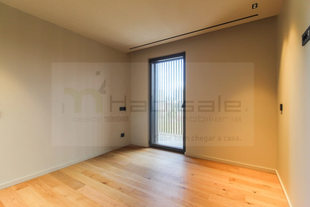 Apartamento T2 para Venda em Ramalde Foto 21