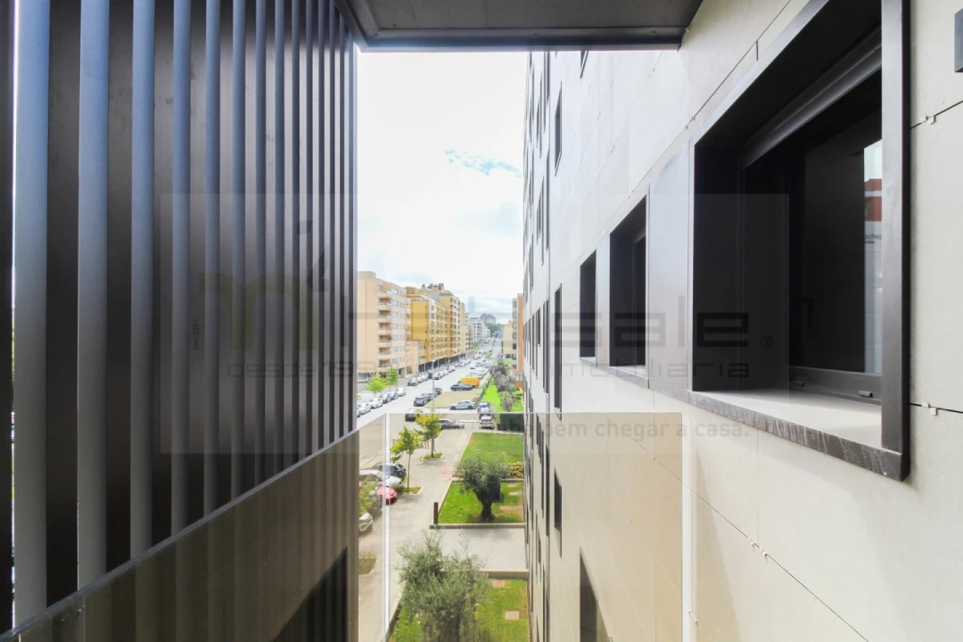 Apartamento T2 para Venda em Ramalde Foto 13