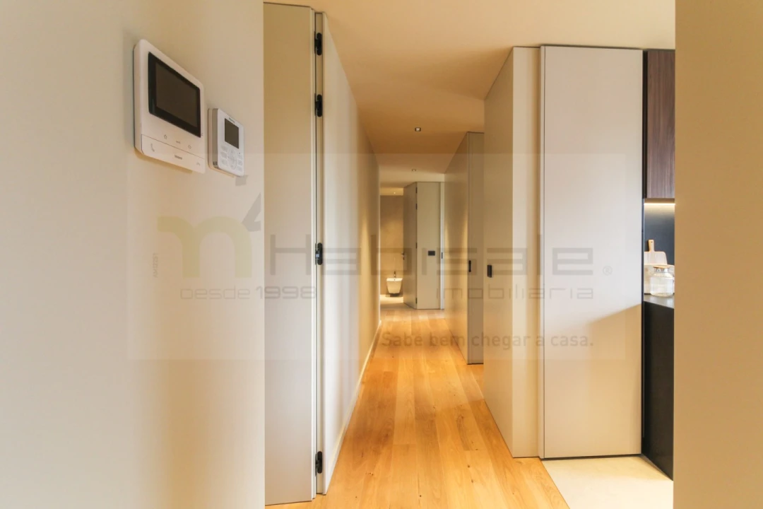 Apartamento T2 para Venda em Ramalde Foto 16