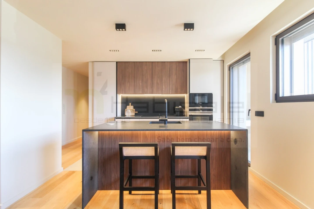 Apartamento T2 para Venda em Ramalde Foto 1
