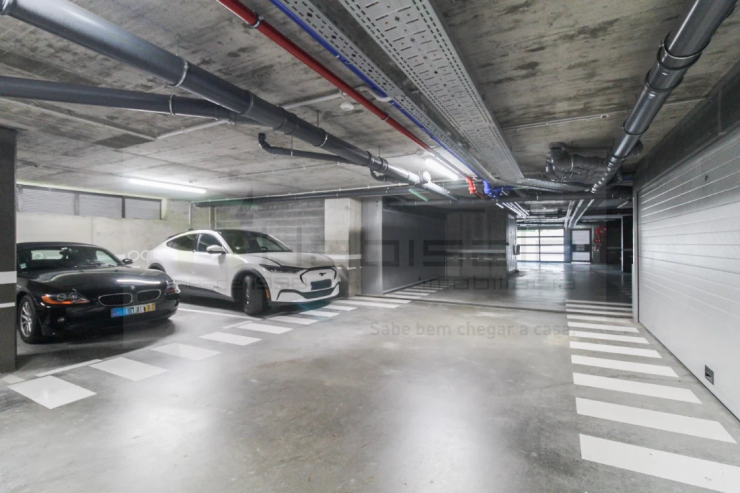 Apartamento T2 para Venda em Ramalde Foto 37