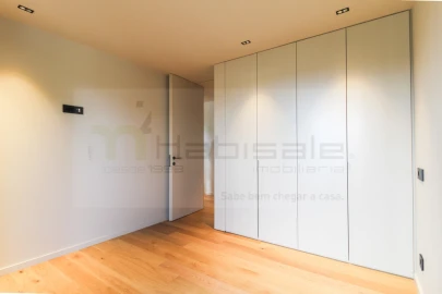 Apartamento T2 para Venda em Ramalde
