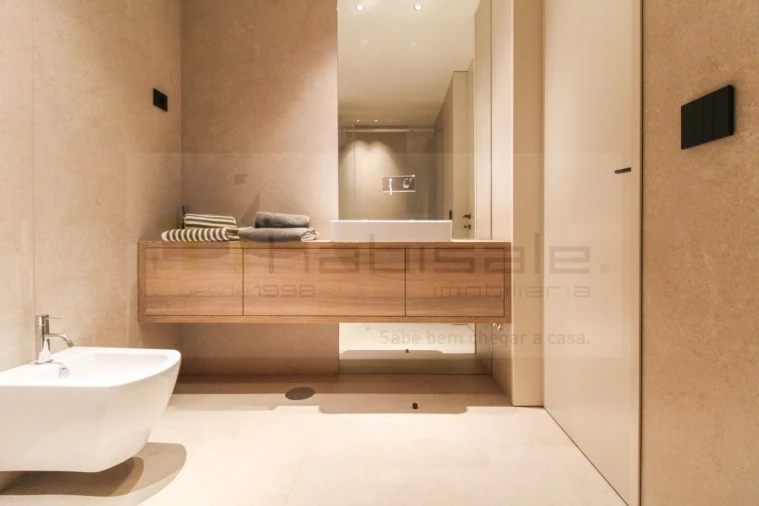 Apartamento T2 para Venda em Ramalde Foto 32