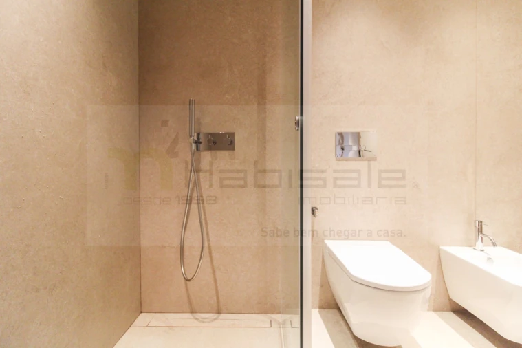 Apartamento T2 para Venda em Ramalde Foto 30