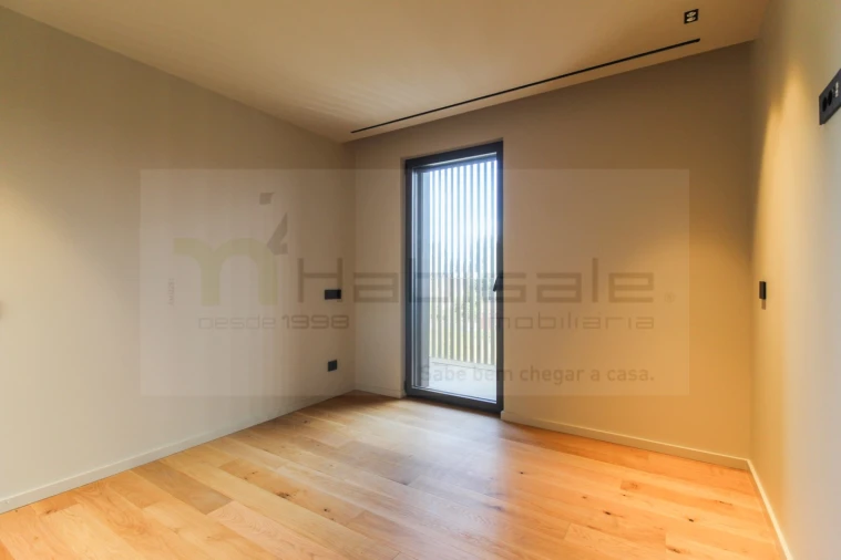 Apartamento T2 para Venda em Ramalde Foto 21