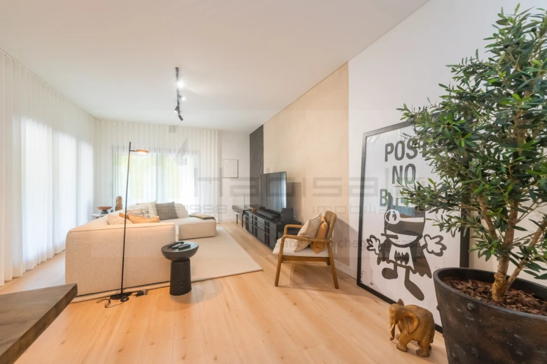 Apartamento T1 para Venda em Odivelas Foto 7
