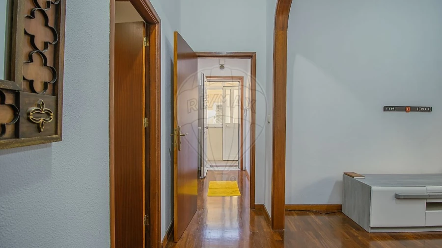 Apartamento T2 para Venda em Mafamude e Vilar do Paraíso