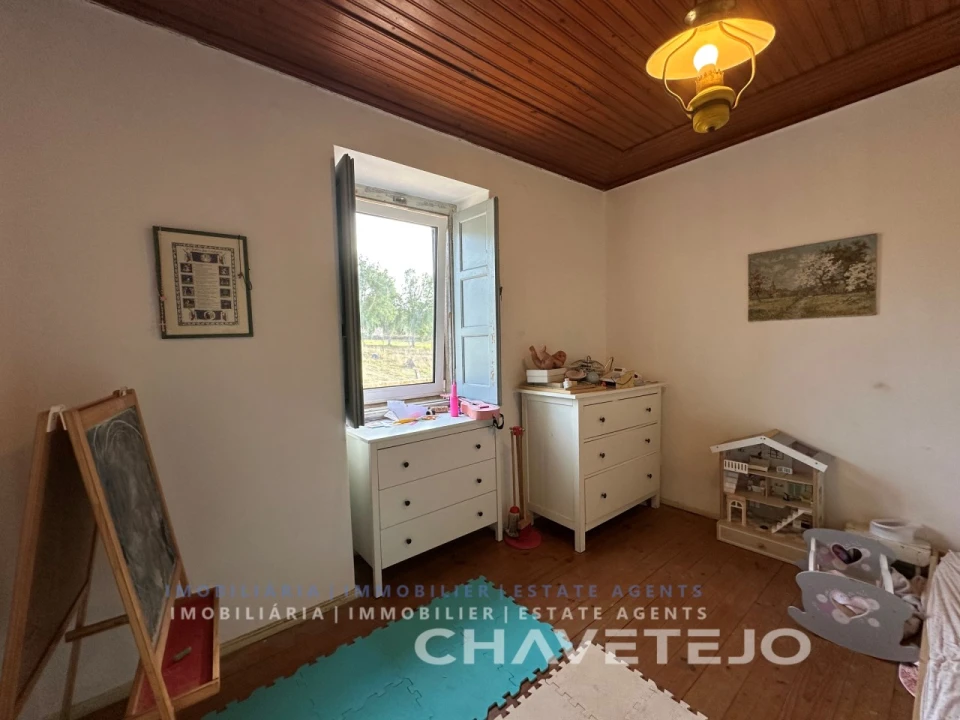 Quinta T4 para Venda em Serra e Junceira Foto 8