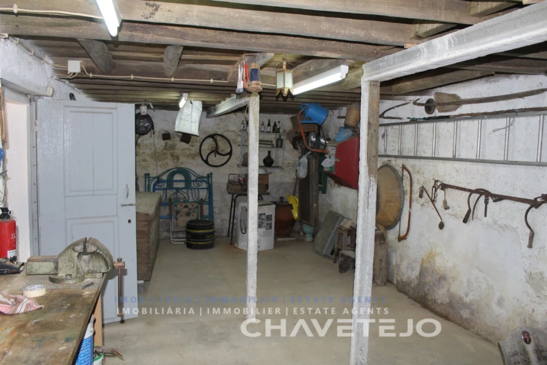 Quinta T4 para Venda em Serra e Junceira Foto 20