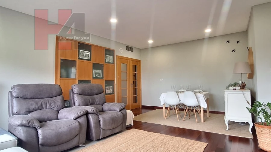 Apartamento T2 para Venda em Odivelas