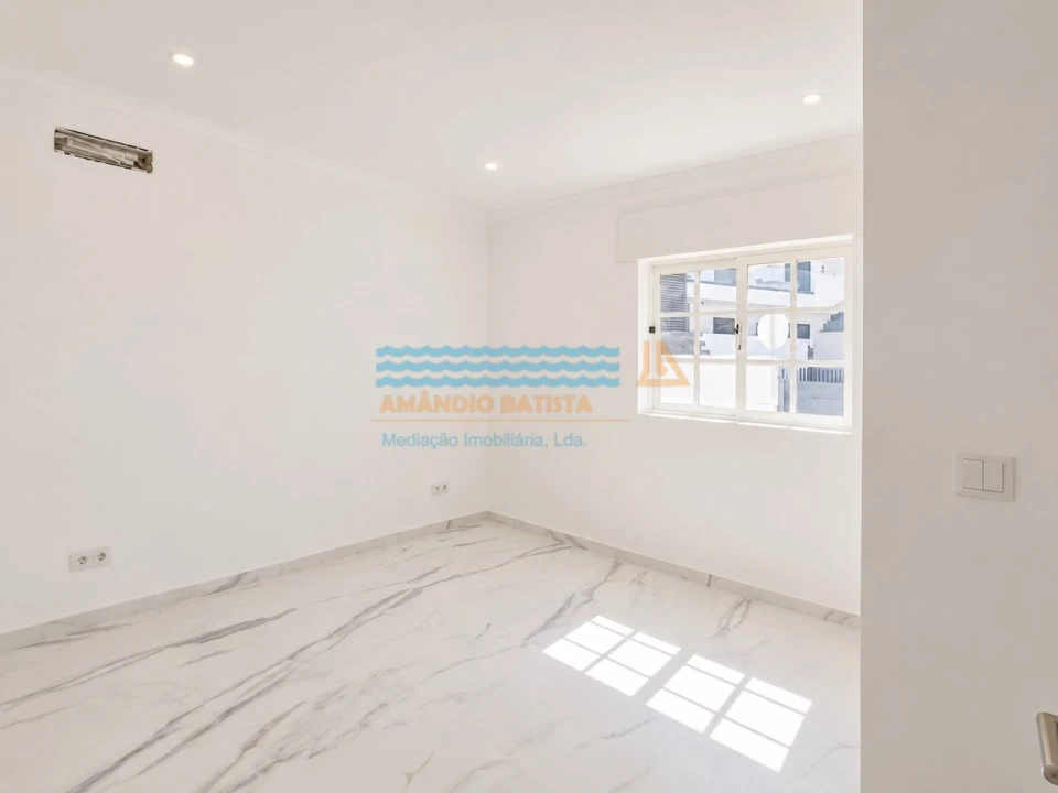 Apartamento T3 para Venda em Conceição e Cabanas de Tavira Foto 7