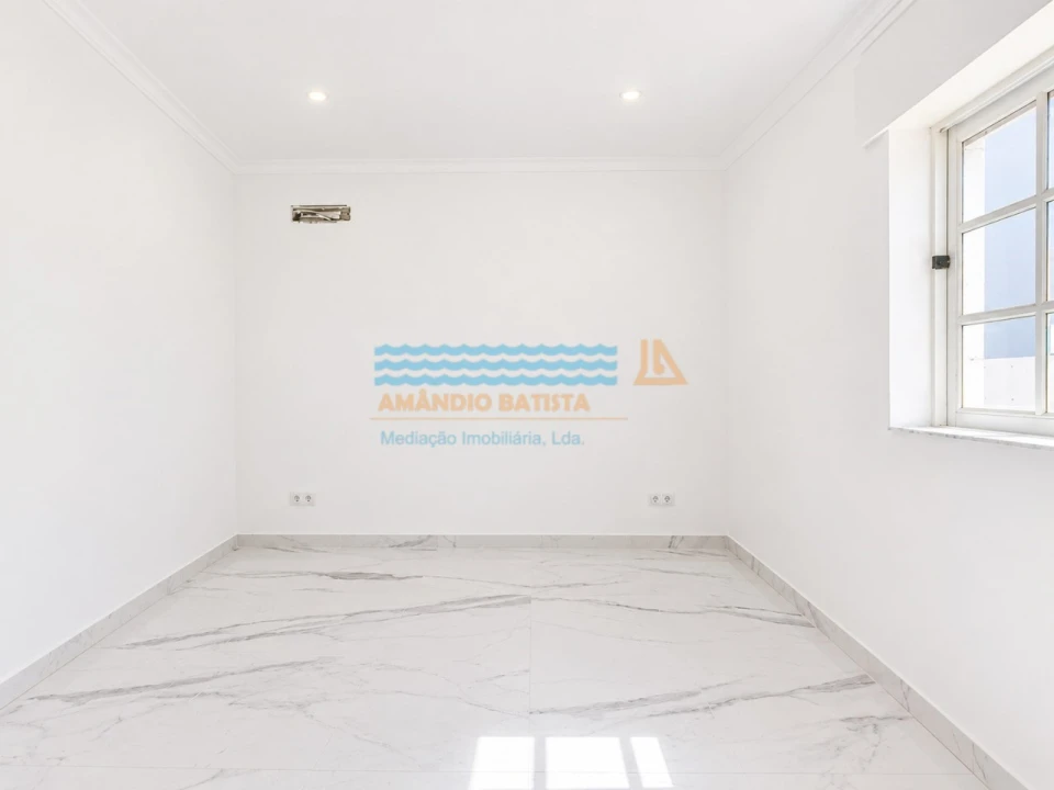 Apartamento T3 para Venda em Conceição e Cabanas de Tavira Foto 9