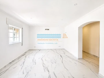 Apartamento T3 para Venda em Conceição e Cabanas de Tavira