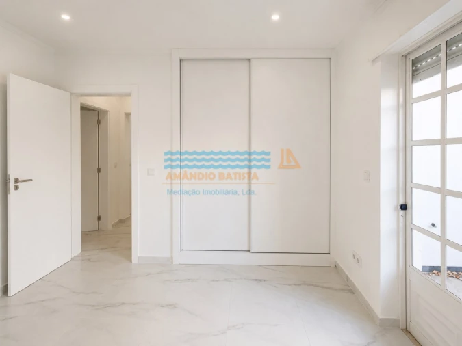 Apartamento T3 para Venda em Conceição e Cabanas de Tavira Foto 4