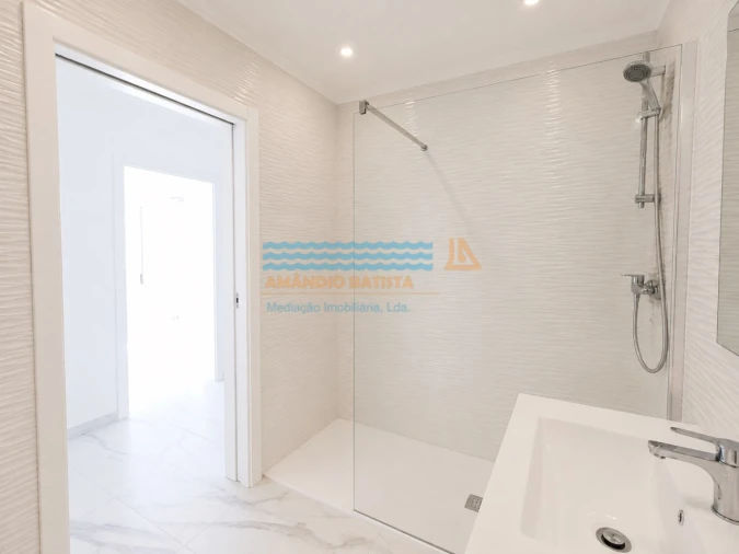 Apartamento T3 para Venda em Conceição e Cabanas de Tavira Foto 6