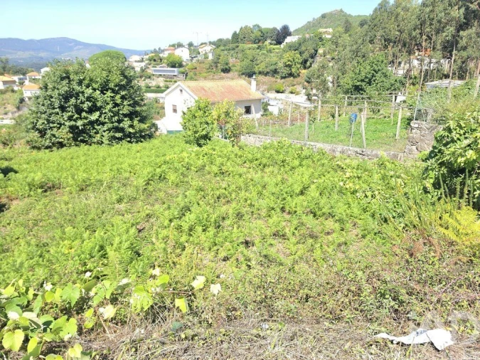 Terreno para Venda em Loivo Foto 2