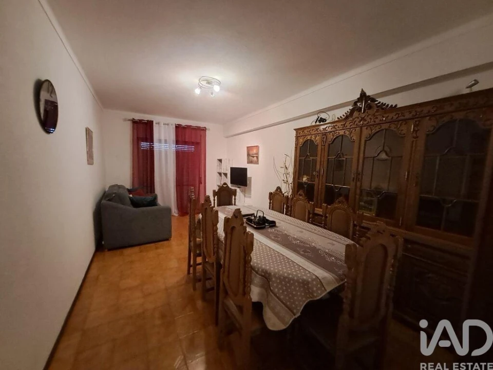 Apartamento T2 para Arrendamento em Buarcos Foto 6