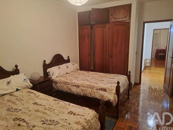 Apartamento T2 para Arrendamento em Buarcos Foto 3