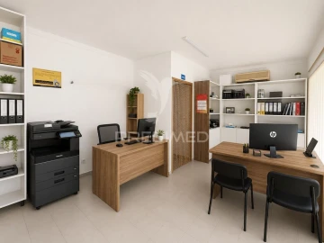 Armazém para Venda em Muge