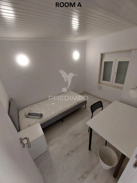 Moradia T9 para Venda em Ajuda