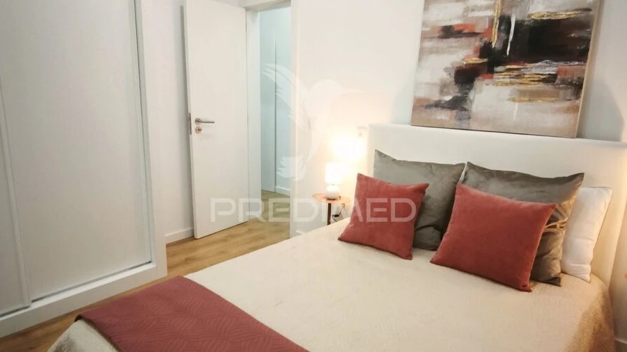 Apartamento T3 para Venda em Benfica