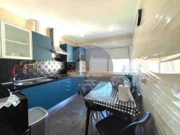 Apartamento T1 para Venda em Barreiro e Lavradio