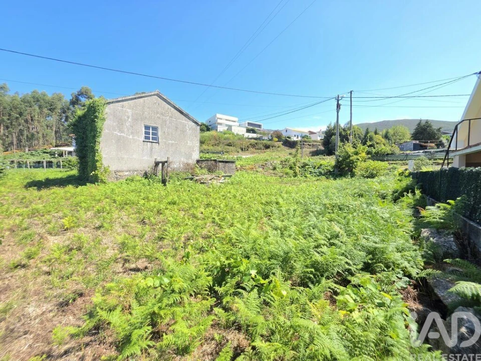 Moradia T2 para Venda em Vila Nova de Cerveira e Lovelhe Foto 19