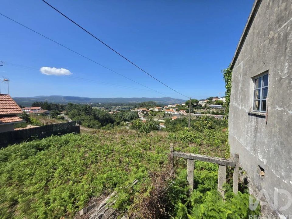 Moradia T2 para Venda em Vila Nova de Cerveira e Lovelhe Foto 3